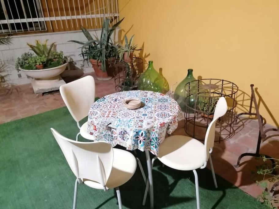 Apartamento La Casa Di Mio Padre Nápoles Exterior foto