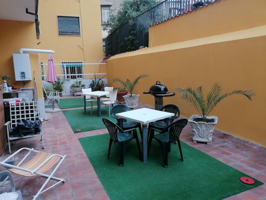 Apartamento La Casa Di Mio Padre Nápoles Exterior foto