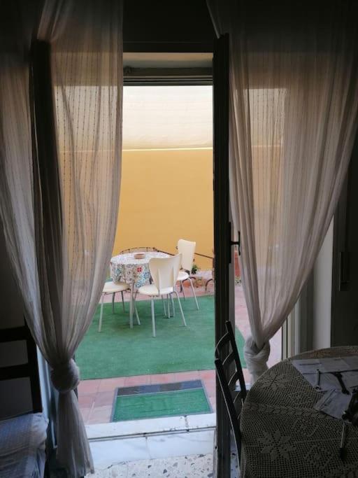 Apartamento La Casa Di Mio Padre Nápoles Exterior foto